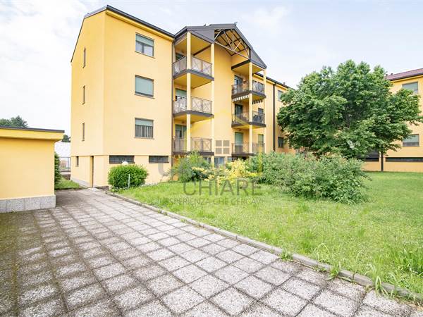 ZIBIDO AMPIO 3 LOCALI CON TERRAZZO E DOPPI SERVIZI