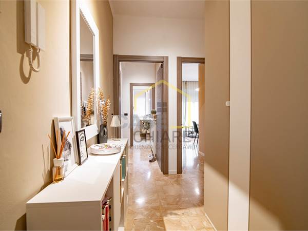 TRILOCALE RISTRUTTURATO CON BOX DOPPIO A BINASCO!