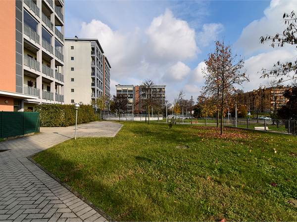 VENDITA 4 LOCALI ULTIMO PIANO A ROZZANO VECCHIO 